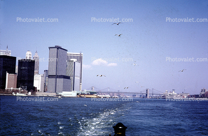 Bridges, East River, Cityscape, Skyline, Buildings, Skyscraper, Downtown Manhattan, 1972, 1970s, East-River