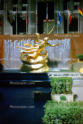 Statue, Water Fountain, aquatics, Rockefeller Center, December 1958, 1950s