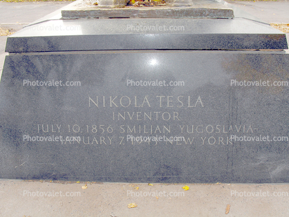 Pedastal, Nikola Tesla, Inventor, statue, City of Niagara Falls