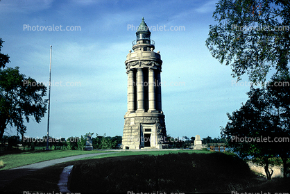 Champlain Memorial Lighthouse, Monument, Crown Point