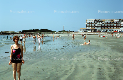 Kennebunkport Beach, Woman, Sand, Sandy, Water, Waves, bay, coastline, shore, shoreline, coast
