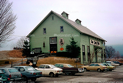 The Jelly Mill, Parked Cars, automobile, vehicle, Manchester, Vermont, 1 April 1979, 1970s