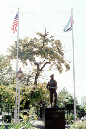 Little Havana, statue, landmark, soldier, 21 January 1995