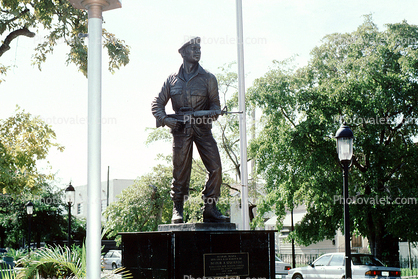 Little Havana, statue, landmark, soldier, rifle, 21 January 1995
