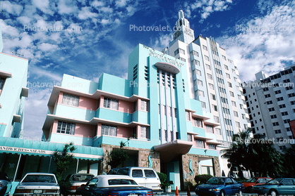 Surfcomber Hotel, highrise, Art-deco building, alto cumulus clouds, 21 January 1995