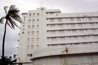 Victor Hotel, Building