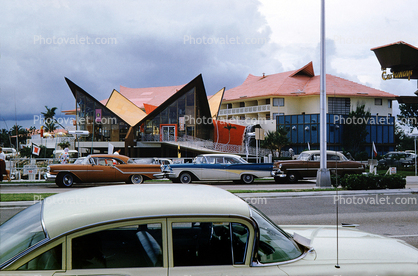 Fairyland Island, Wreck Bar, The Miami Beach Castaways, Ford Fairlane, Chevy Bel Air, June 1959, 1950s
