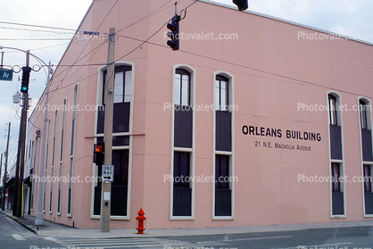 Orleans Building, Building