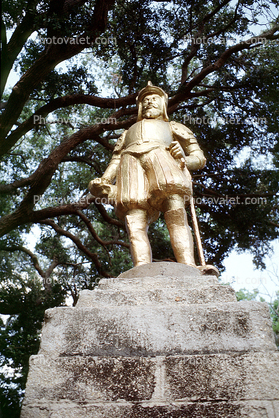 Jaun Ponce de Leon statue, in Gold, golden, Fountain of Youth, 31 May 2003
