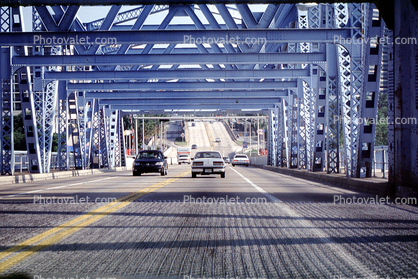 Saint Johns River,  John T Alsop Bridge, Cars