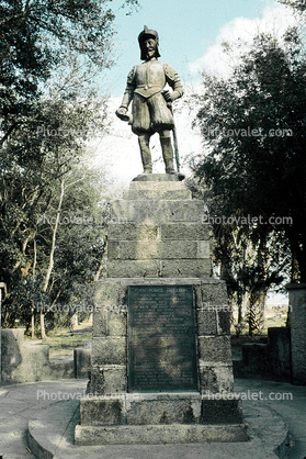 Juan Ponce De Leon statue