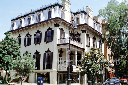 unique Building, Historic Savannah