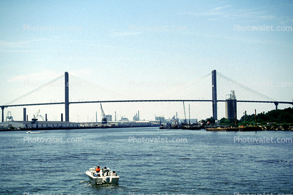 Savannah River, Talmadge Memorial Bridge