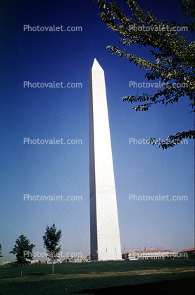 Washington Monument, April 1964, 1960s