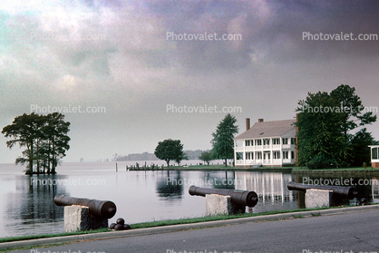 Barker House, Cannons, Edenton, North Carolina, Dock, Artillery, gun