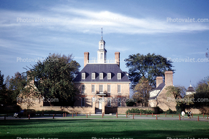 Governors Palace, Williamsburg, Building