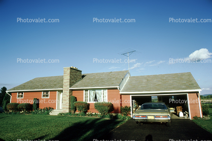 Home, House, Front Lawn, Garage, Driveway, Car, Chimney, Summer, Antenna