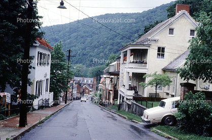 Homes, houses, building, Harpers Ferry, Car, Automobile, Vehicle