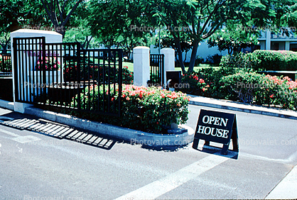 open house, entry gate