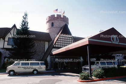 Dunfey Hotel, building, castle, San Mateo, October 1985