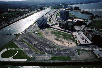 Bay Park Plaza, Burlingame