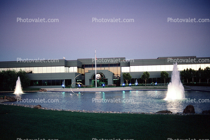 Water Fountain, buildings, company, business, Headquarters, Sunnyvale, Silicon Valley