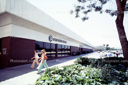Crocker Bank building, women walking, 1970s