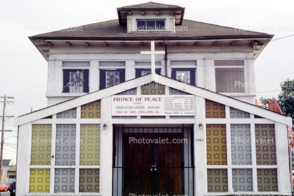 Prince of Peace Church, building, Cross