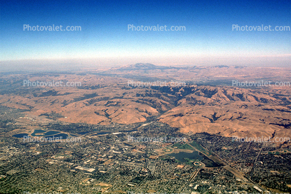 Niles Canyon, Interstate Highway I-680, Urban Sprawl, homes, houses, residential, hills, Mount Diablo, Fremont
