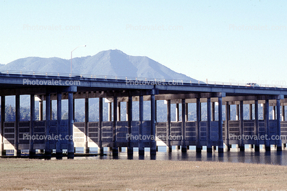 Richardson Bay Bridge, Mill Valley, Highway 101, Mount Tamalpais