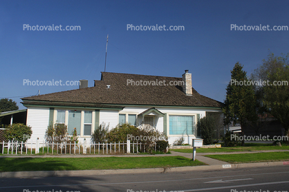 home, house, housing, single family dwelling unit, building, Tulare, Tulare County