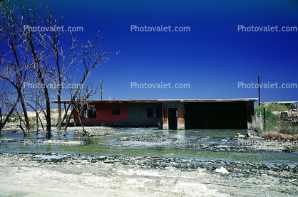 Salton Sea, Endorheic Lake, water encroachment, building, homes, houses, street, flooding