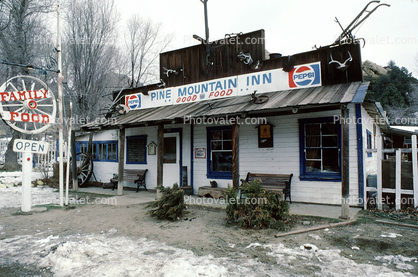 Pine Mountain Inn, Pepsi Sign, Family Food, Ventura County