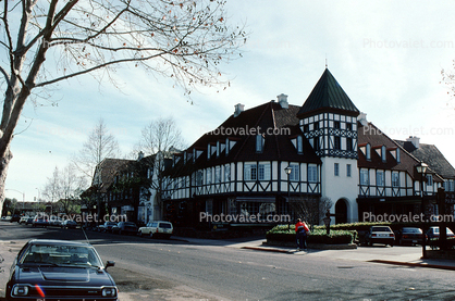 Petersen Village Inn, Tower, Building, Mission Drive, 31 December 1987