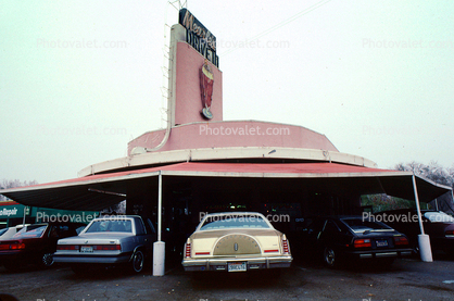 Lincoln Continental, Mearle's Drive-In, Car, Automobile, Vehicle, Art-deco building, Visalia, Tulare County, 1980s