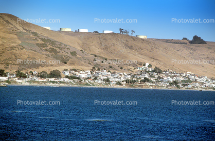 Hills, Buildings, shore, Homes, Houses, Oil Tanks, Estero Bay, Cayucos