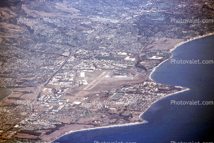 Isla Vista, Pacific Ocean