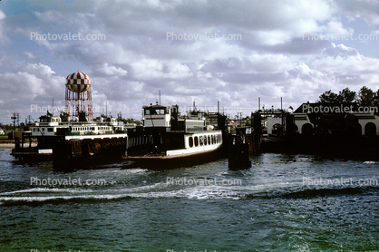 Coronado Ferry, Ferry Boat