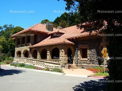 McLaren Lodge, Golden Gate Park Headquarters, June 2005