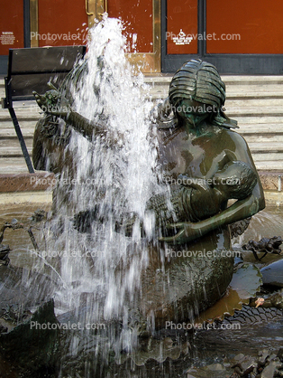 Fountain, Ghirardelli Square
