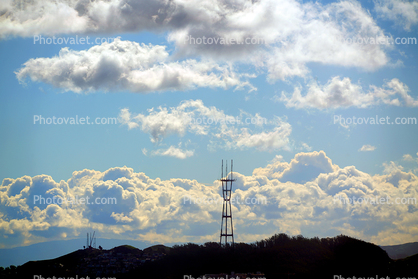 Sutro Tower, Clouds