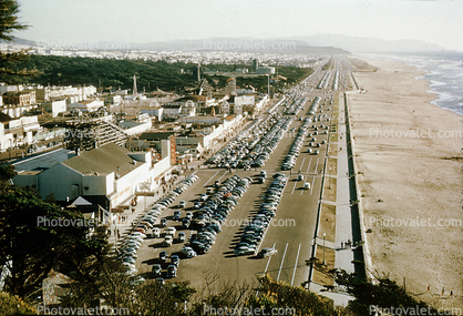 Ocean Beach and Playland, Parked cars, Great Highway, seawall, amusement park, Ocean Beach, Ocean-Beach, 1953, 1950s