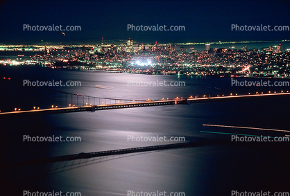 moon glow, Golden Gate Bridge