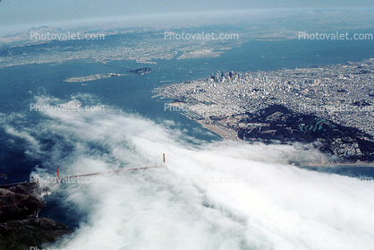 fingers of fog, Golden Gate Bridge
