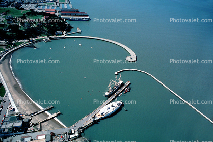 Hyde Street Pier, Aquatic Park, Dock, Balclutha, beach, March 3 1989, 1980s