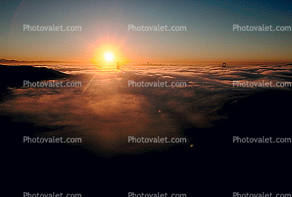Golden Gate Bridge, Sunrise