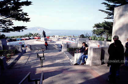 statue of Christopher Columbus, Coit Tower