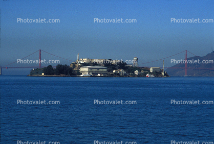 Golden Gate Bridge, Alcatraz Island