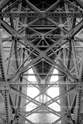 Golden Gate Bridge, matrix, lattice work, truss, detail