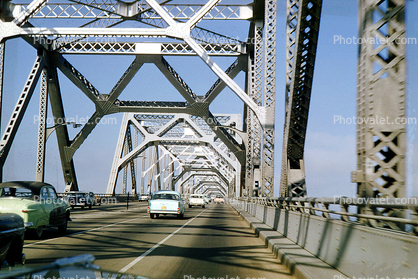 Crossing the Bridge, Two Way Traffic, cars, traffic, 1957, 1950s